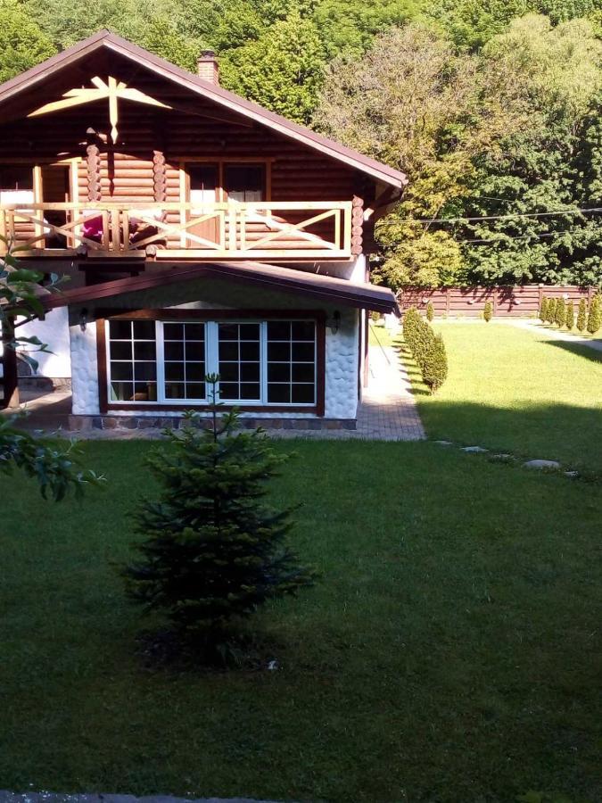 U Druziv Hotell Poljana Eksteriør bilde